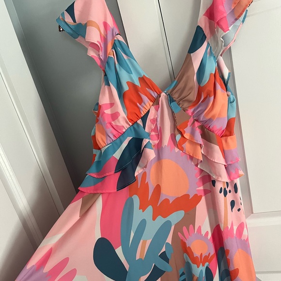 Multi Print Large Ruffle Maxi Dress - Picture 7 of 8